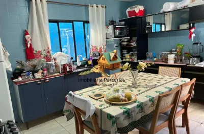 Casa com 2 dormitórios 1 vaga de carro cômodos grandes locação servidão