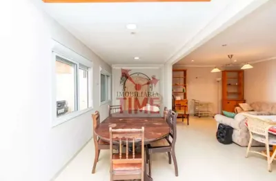 Casa com quintal  5 quartos, piscina  terreno de 660m² à venda  na região boa vista-curitiba