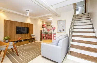 Sobrado com 3 dormitórios à venda com 120,00m² no atuba com cozinha planejada