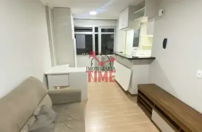 Apartamento centro curitiba - 1 quarto - sala e cozinha - banheiro - 1 vaga coberta - ao lado da fae