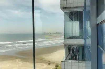 Apartamento à venda no bairro maracanã - praia grande/sp