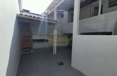 Sobrado reformado - bairro campo grande - santos/sp.