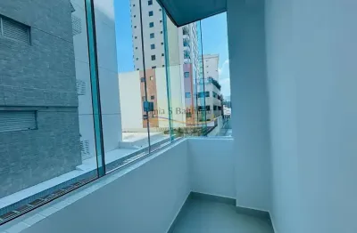 Apartamento reformado - pé na areia - bairro josé menino - santos/sp