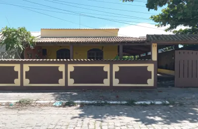 Exelente  Imovel mobiliado alugando ,  a 100 metros danpraia dos corais em Unamar cabonfrio Aluguel anual