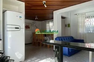 Apartamento mobiliado com 03 dormitórios, 200 metros do mar da praia de bombas.
