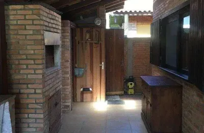 Casa com 3 quartos à venda na Rua Guaxinim, 621, José Amândio, Bombinhas