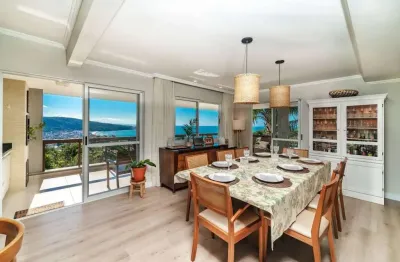 Casa em condomínio fechado com 3 quartos à venda na Rua Tintureira, Centro, Bombinhas