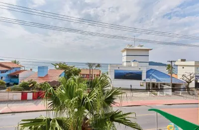 Apartamento com 03 dormitórios, com vista mar, localizado na avenida principal da praia do centro de bombinhas/sc