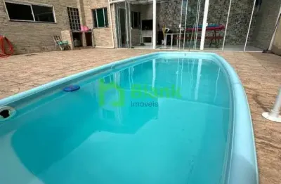 Casa com 5 quartos à venda na Rua Marcos Gustavo Heusi, 302, Centro, Navegantes