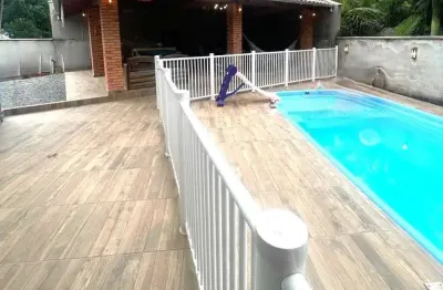 Casa com 3 quartos à venda no belchior alto, gaspar , 169 m2 por r$ 680.000