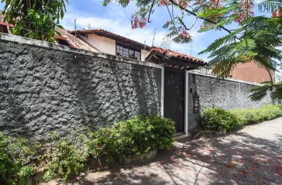Casa com 6 dormitórios à venda, 240 m² por r$ 1.950.000,00 - são francisco - niterói/rj