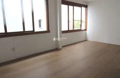 Apartamento com 2 quartos à venda na rua jaraguá, 331, bela vista, porto alegre, 92 m2 por r$ 750.000