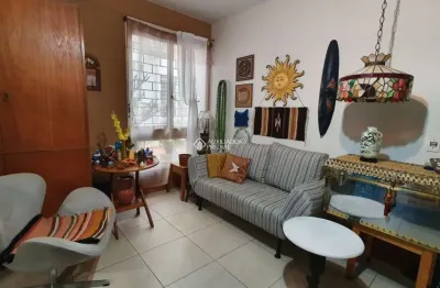 Apartamento com 2 quartos à venda na rua vicente da fontoura, 588, rio branco, porto alegre, 63 m2 por r$ 300.000