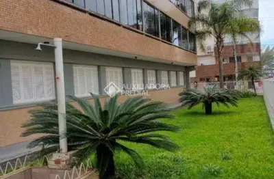 Apartamento com 2 quartos à venda na avenida venâncio aíres, 165, centro, capão da canoa, 49 m2 por r$ 250.000