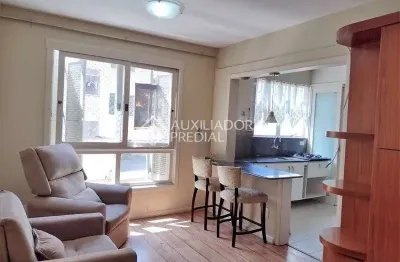 Apartamento com 1 quarto à venda na avenida protásio alves, 771, rio branco, porto alegre, 40 m2 por r$ 320.000