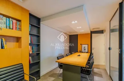 Sala comercial à venda na rua washington luiz, 1010, centro histórico, porto alegre, 74 m2 por r$ 700.000