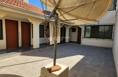 Casa comercial com 9 quartos à venda na rua corrêa lima, 1831, santa tereza, porto alegre, 605 m2 por r$ 1.200.000