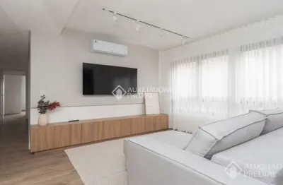 Apartamento com 2 quartos à venda na rua santos neto, 098, petrópolis, porto alegre, 63 m2 por r$ 945.000