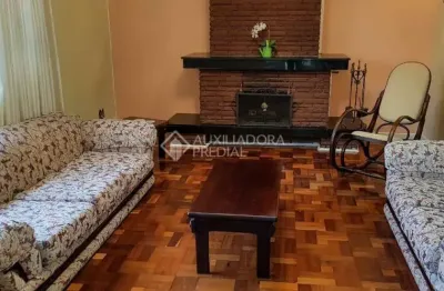 Casa em condomínio fechado com 3 quartos à venda na rua artigas, 214, petrópolis, porto alegre, 312 m2 por r$ 954.000