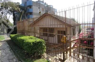 Casa em condomínio fechado com 3 quartos à venda na rua doutor rodrigues alves, 263, chácara das pedras, porto alegre, 363 m2 por r$ 550.000