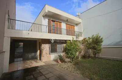 Casa com 3 quartos à venda na Rua Chile, 643, Jardim Botânico, Porto Alegre, 250 m2 por R$ 1.200.000
