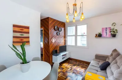 Apartamento com 2 quartos à venda na rua artigas, 88, petrópolis, porto alegre, 58 m2 por r$ 269.000