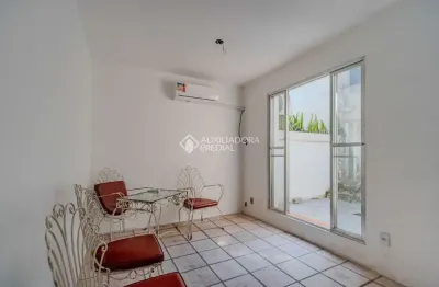 Apartamento com 1 quarto à venda na avenida da azenha, 509, azenha, porto alegre, 48 m2 por r$ 170.000