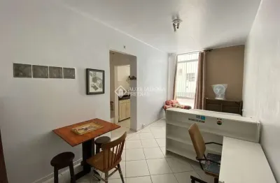 Apartamento com 1 quarto à venda na avenida joão pessoa, 75, centro histórico, porto alegre, 27 m2 por r$ 159.000