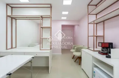 Sala comercial à venda na rua cristóvão pereira, 99, passo da areia, porto alegre, 22 m2 por r$ 120.000