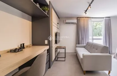 Apartamento com 1 quarto à venda na rua duque de caxias, 1705, centro histórico, porto alegre, 42 m2 por r$ 359.000