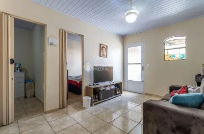 Casa com 2 quartos à venda na rua doutor eduardo viana pinto, 388, costa e silva, porto alegre, 36 m2 por r$ 218.000