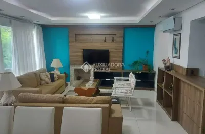 Apartamento com 3 quartos à venda na rua jari, 671, passo da areia, porto alegre, 134 m2 por r$ 1.600.000