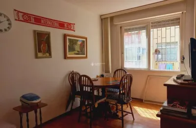 Apartamento com 2 quartos à venda na Rua Ângelo Crivellaro, 665, Jardim do Salso, Porto Alegre, 60 m2 por R$ 215.000