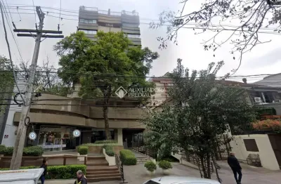 Ponto comercial à venda na rua padre chagas, 327, moinhos de vento, porto alegre, 51 m2 por r$ 450.000