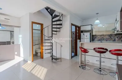 Casa em condomínio fechado com 2 quartos à venda na avenida outeiro, 83, coronel aparício borges, porto alegre, 77 m2 por r$ 329.000