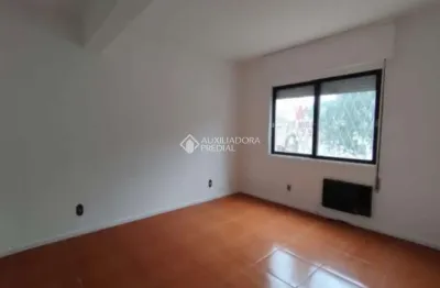Apartamento com 1 quarto à venda na rua professor carvalho freitas, 555, teresópolis, porto alegre, 49 m2 por r$ 149.000