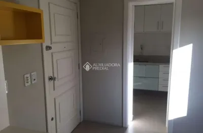 Apartamento com 1 quarto à venda na rua ribeiro cancela, 86, menino deus, porto alegre, 33 m2 por r$ 290.000