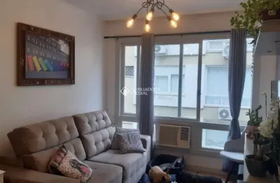 Apartamento com 3 quartos à venda na rua marquês do pombal, 499, moinhos de vento, porto alegre, 97 m2 por r$ 799.000