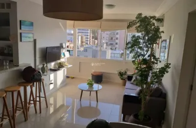 Apartamento com 2 quartos à venda na rua veador porto, 222, santana, porto alegre, 74 m2 por r$ 620.000