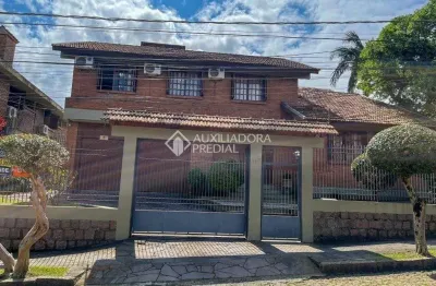 Casa com 3 quartos à venda na rua leme, 656, ipanema, porto alegre, 309 m2 por r$ 1.650.000