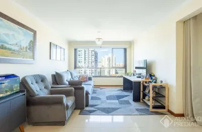 Apartamento com 2 quartos à venda na rua itapeva, 151, passo da areia, porto alegre, 72 m2 por r$ 649.000