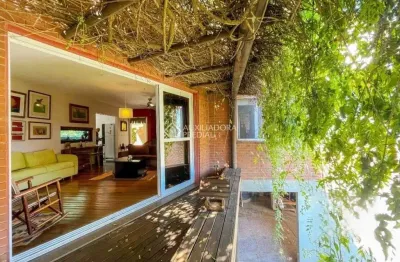 Casa com 3 quartos à venda na rua fernando osório, 1555, teresópolis, porto alegre, 193 m2 por r$ 890.000