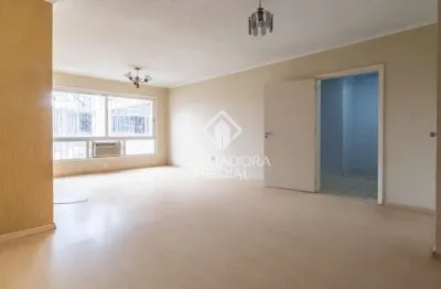Apartamento com 3 quartos à venda na rua doutor freire alemão, 475, mont serrat, porto alegre, 101 m2 por r$ 428.000