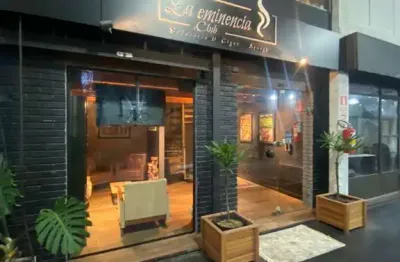 Ponto comercial à venda na rua vinte e quatro de outubro, 1600, auxiliadora, porto alegre, 83 m2 por r$ 215.300