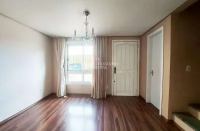 Casa em condomínio fechado com 2 quartos à venda na rua camaquã, 206, camaquã, porto alegre, 104 m2 por r$ 435.000
