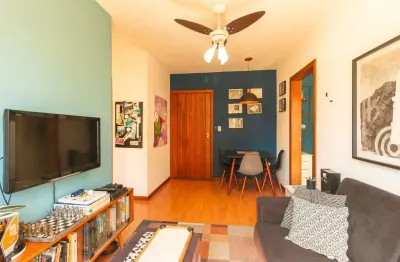 Apartamento com 2 quartos à venda na rua visconde de inhauma, 7, azenha, porto alegre, 50 m2 por r$ 370.000