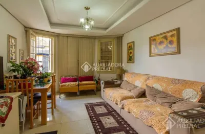 Apartamento com 2 quartos à venda na Rua Doutor Barros Cassal, 385, Floresta, Porto Alegre, 53 m2 por R$ 480.000