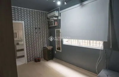 Apartamento com 1 quarto à venda na rua joão alfredo, 345, cidade baixa, porto alegre, 26 m2 por r$ 145.000