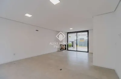 Casa em condomínio fechado com 3 quartos à venda na rua sinai, 41, ipanema, porto alegre, 176 m2 por r$ 1.200.000