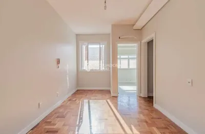 Apartamento com 2 quartos à venda na avenida benjamin constant, 1639, floresta, porto alegre, 57 m2 por r$ 329.000